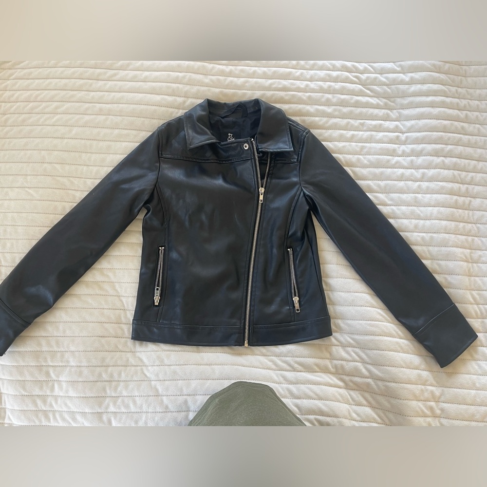 Art Class Jacket size medium (7/8) Youth